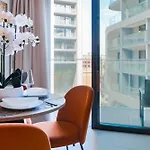 아파트 Mercury Delightful W Pool Access By Arco Collection